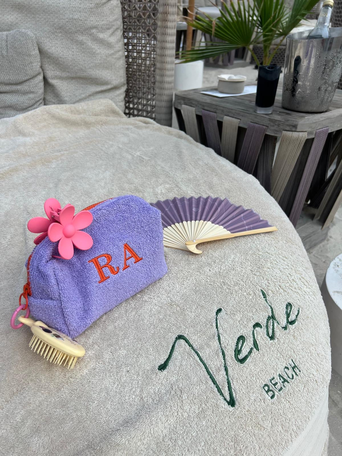 Towel pouche